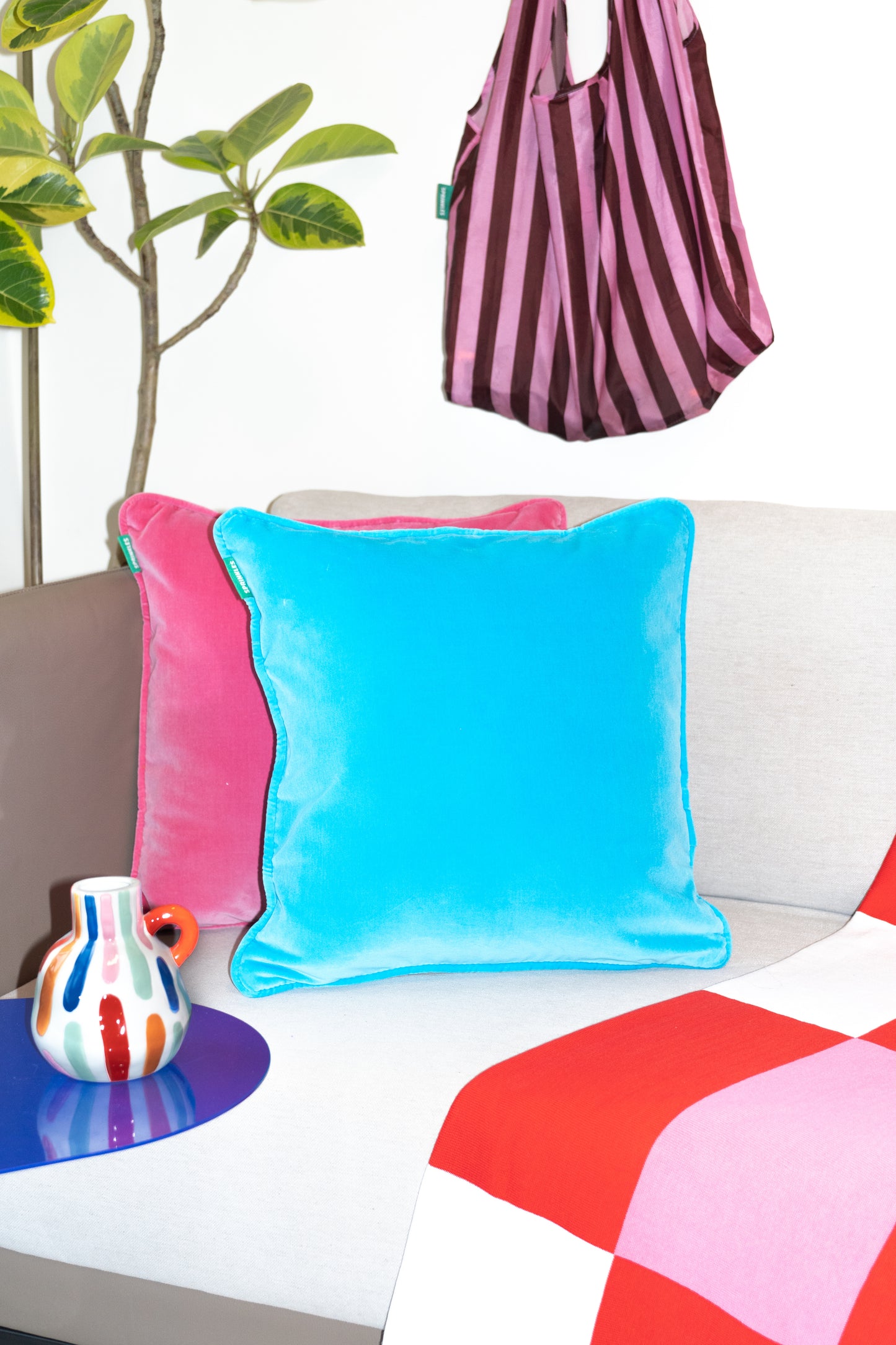 Velvet Cushion - Bubblegum